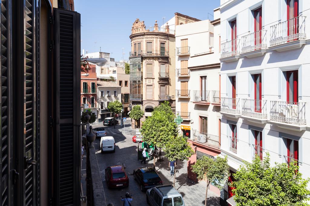 City Rooftop Paradise - Space Maison Apartments Sevilla Habitación foto