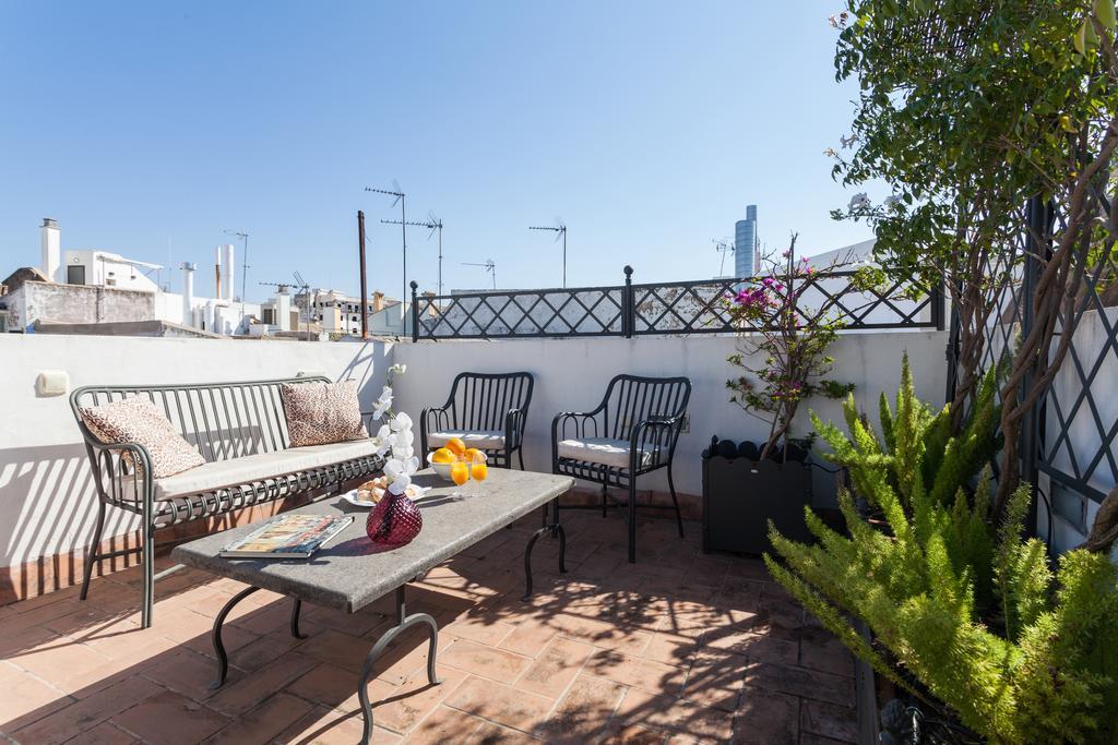 City Rooftop Paradise - Space Maison Apartments Sevilla Habitación foto